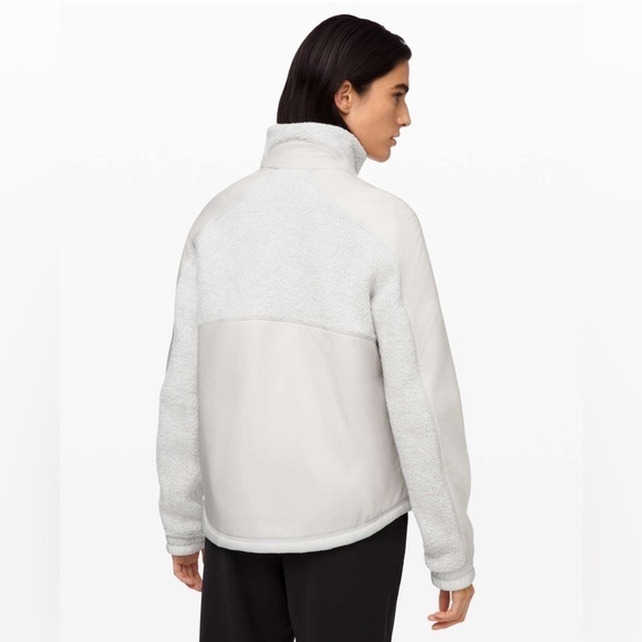 Lululemon Go Cozy Jacket - Picture 4 of 6